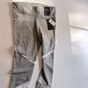 Gapfit gray leggings with white mesh accents